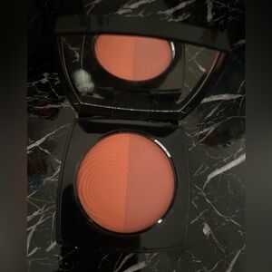 Chanel Roses Coquillage Powder Blush Duo
